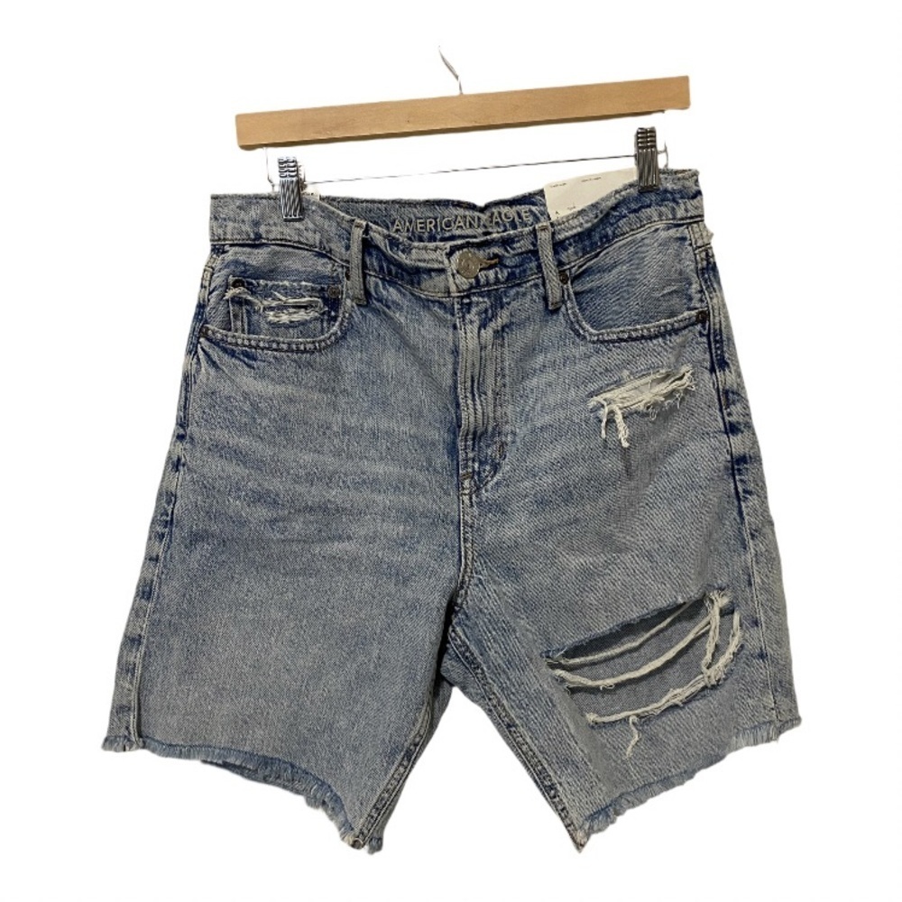 NWT American Eagle Low Rise Skater Short size 6
